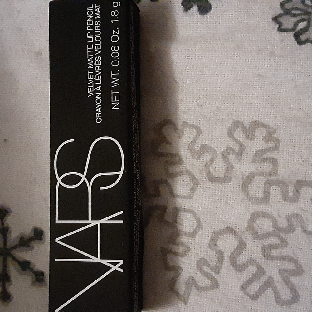 NARS Velvet Matte Lip Pencil in Black Packaging